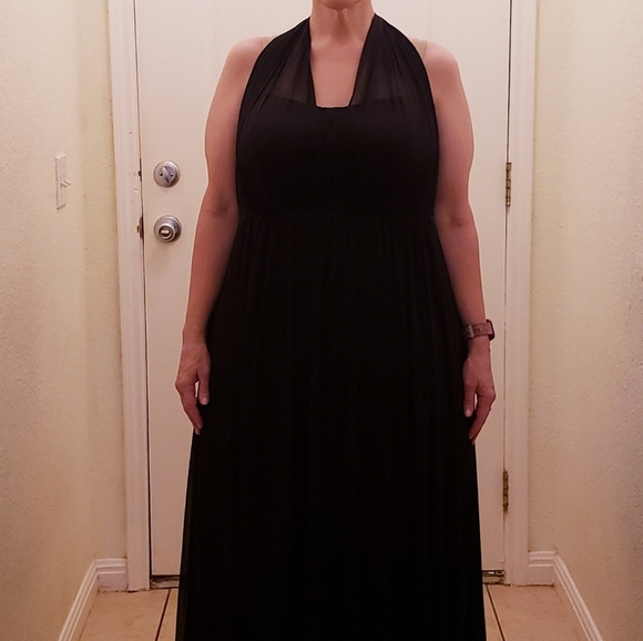 David's Bridal Versa Gown - Picture 7 of 15